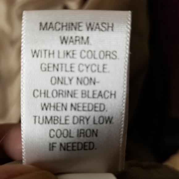 CROFT & BARROW Quilted Marron Floral  Embroidered Vest Sm PL - Picture 2 of 11